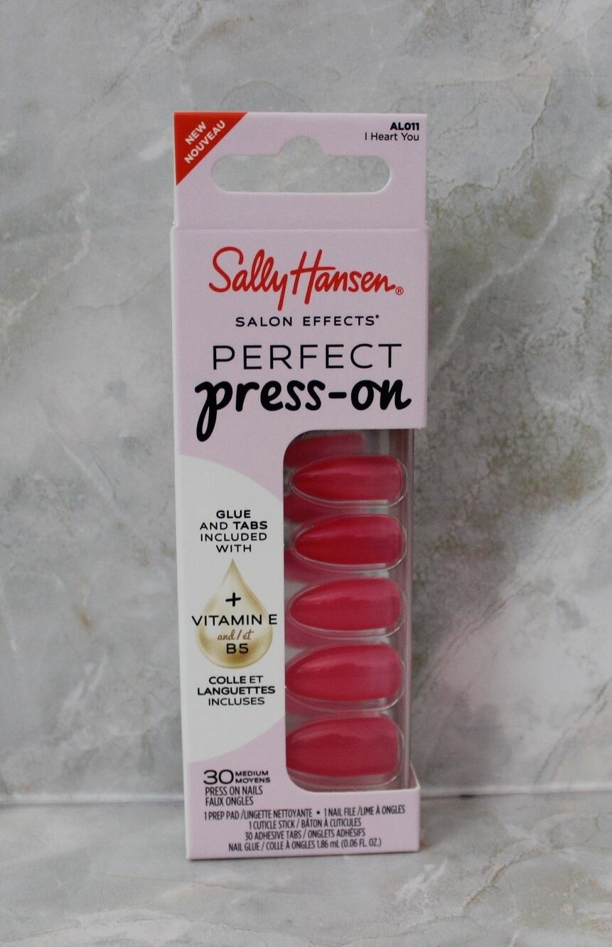 Sally Hansen Salon Effects Perfect Press-On Nails I Heart You NWT